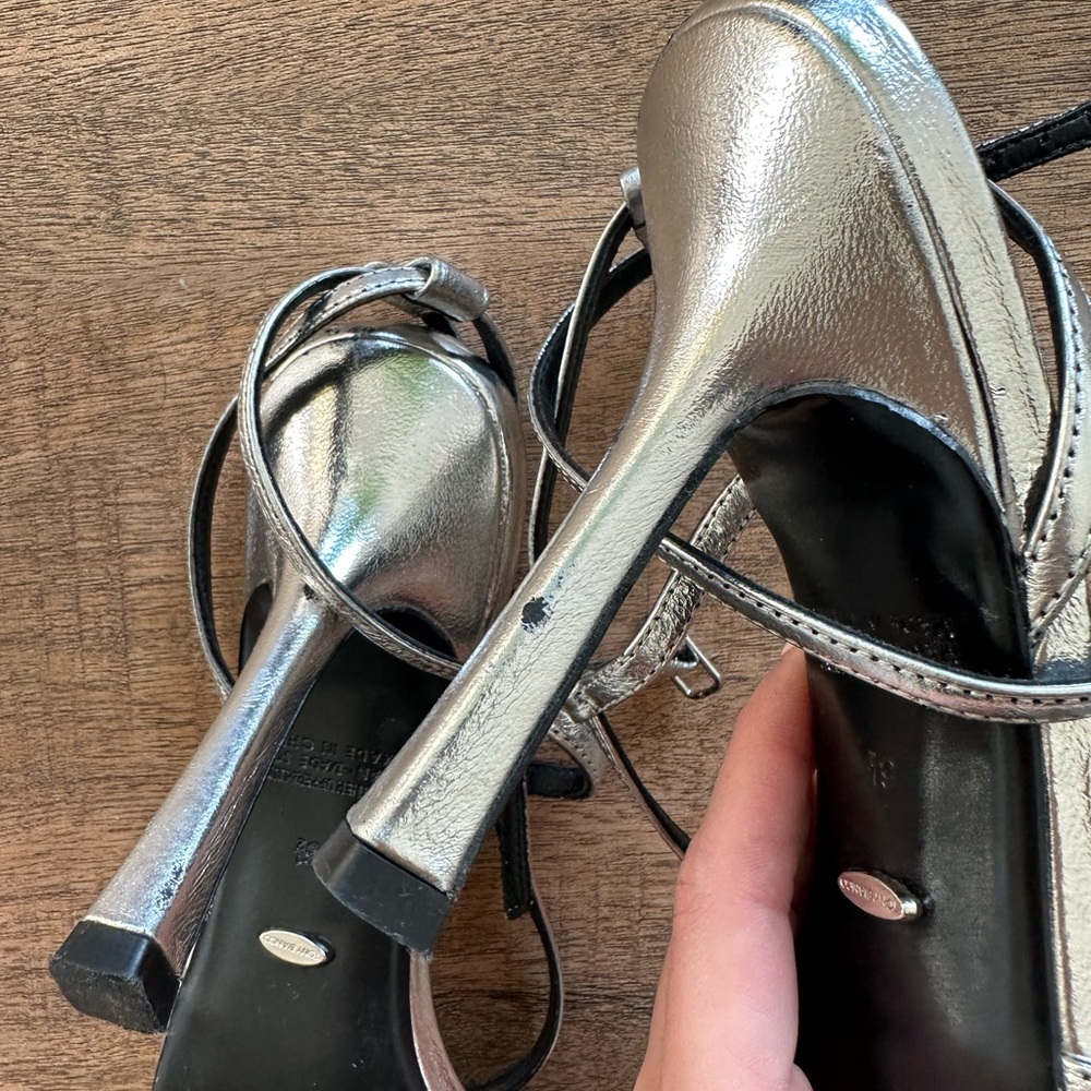Tony Bianco silver heels - Picture 8 of 10